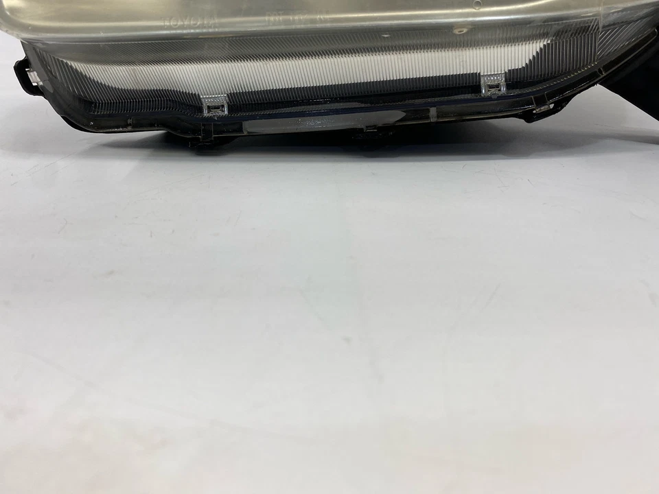 Conjunto de faros izquierdos usados se adapta a: Toyota Rav4 2005 grado A izquierdo Foto 4 de 4