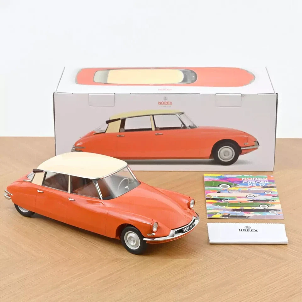 CITROEN DS 19 orange capucine et crème de 1957 au 1/12 de NOREV 121580 - Photo 4/4
