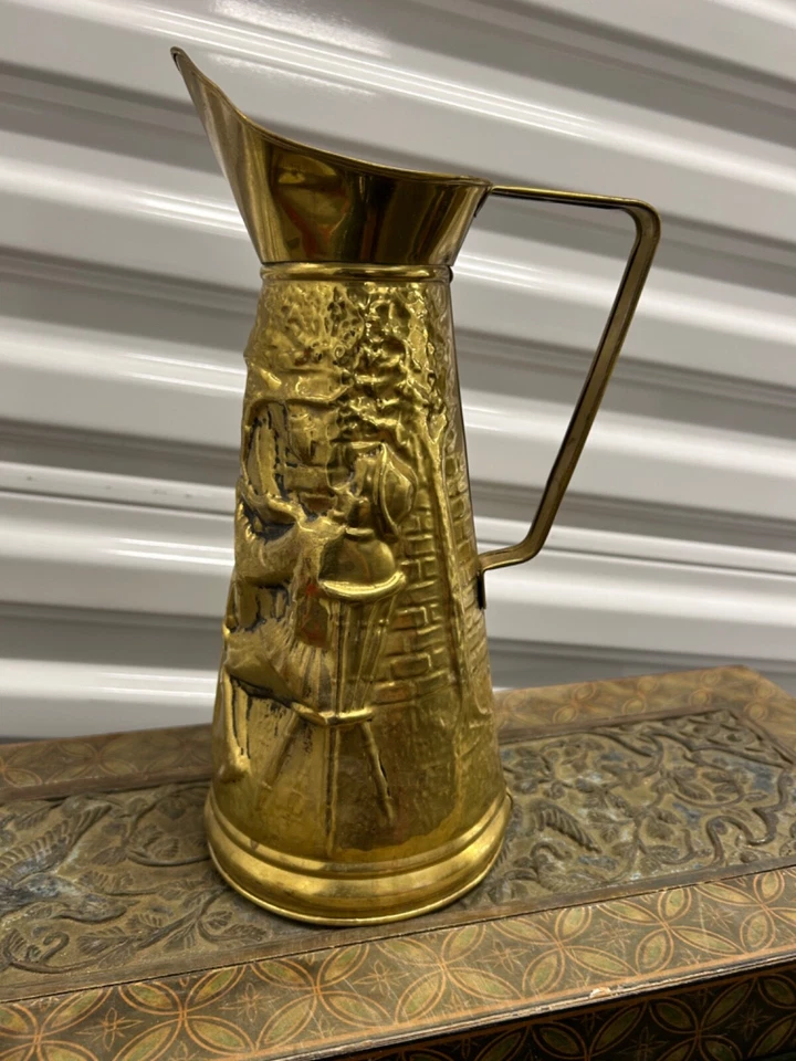 Vintage Brass Water Pitcher Handle Embossed Surface Made in England T119 - Image 3 of 4