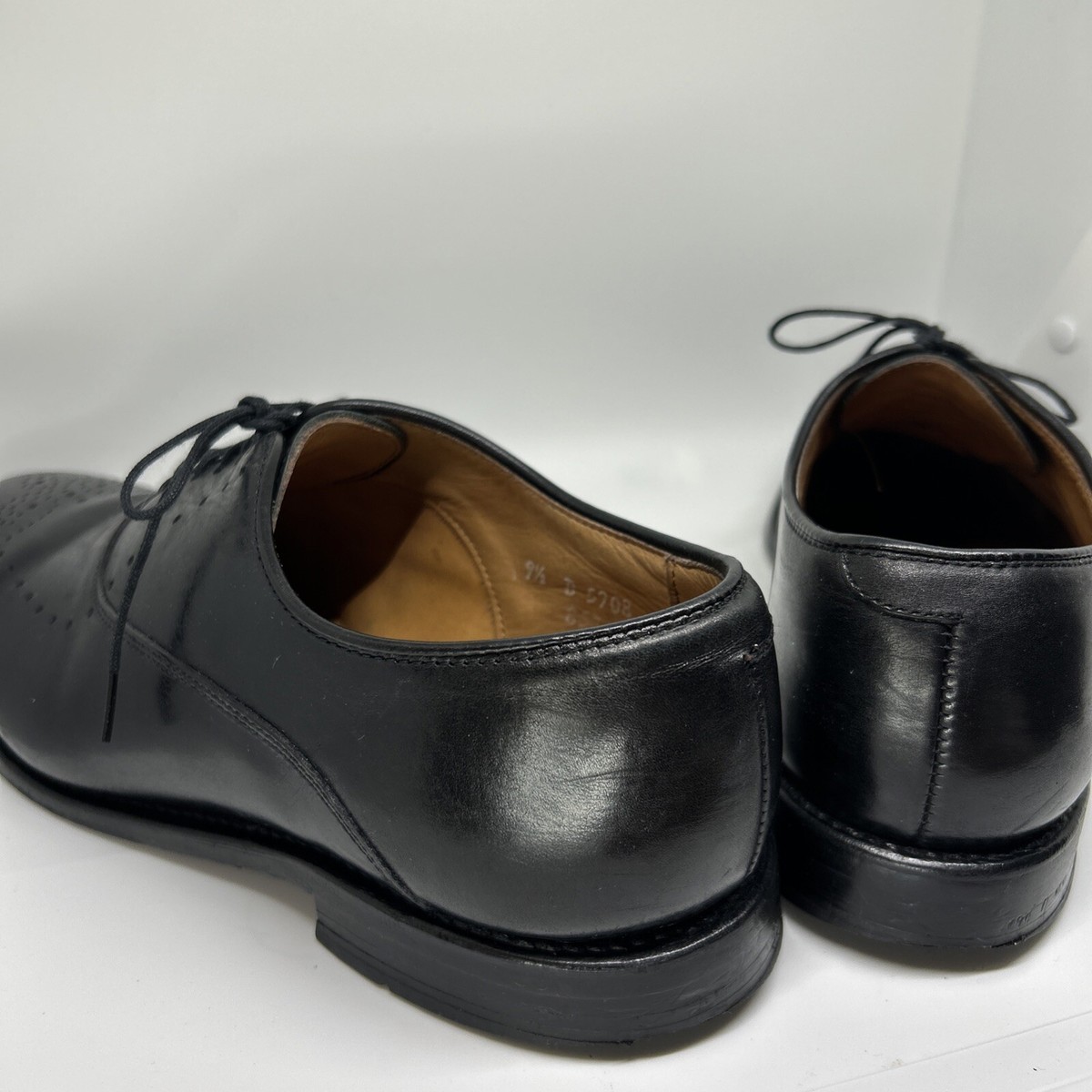 Allen Edmonds Weybridge Mens Size 10.5 US 5908 Black Oxfords