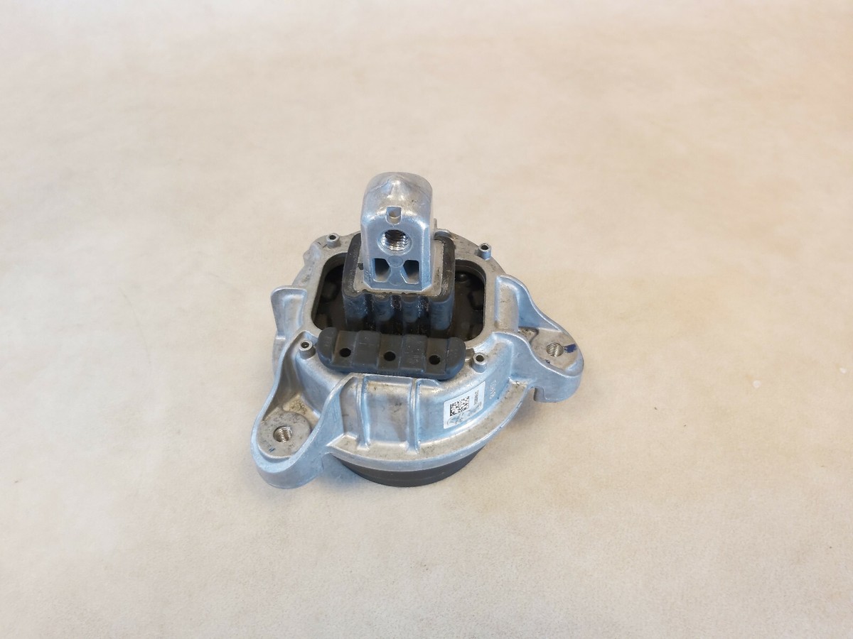 ENGINE MOUNTING LEFT MOUNT BMW 5 SERIES F07 F10 F11 22116785601 