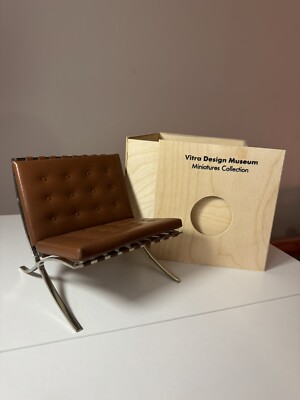 Vitra Design miniature MR90 Barcelona Chair, Brand New In Box