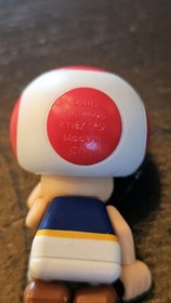 2 KNEX Nintendo Mini Figures Red Toad Toadstool Yoshi K&rsquo;NEX