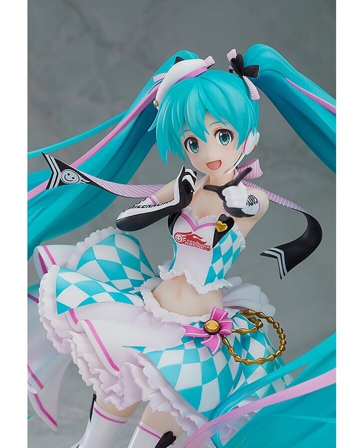 その他  Miku 2019 18th Anniversary Hatsune Miku GT Project Good Smile Racing 1/18th Scale AMG