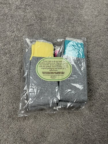 NEW Vintage Forest Lake Ladies Insulated Socks 4 Pack Size 9-11 NOS Vtg USA - Picture 2 of 2