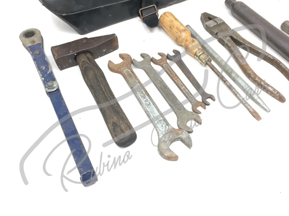 KIT DE HERRAMIENTAS ORIGINAL LANCIA FULVIA CUPÉ RALLY ZAGATO HF 1300 1600 BATTAINI JACK Foto 3 de 4