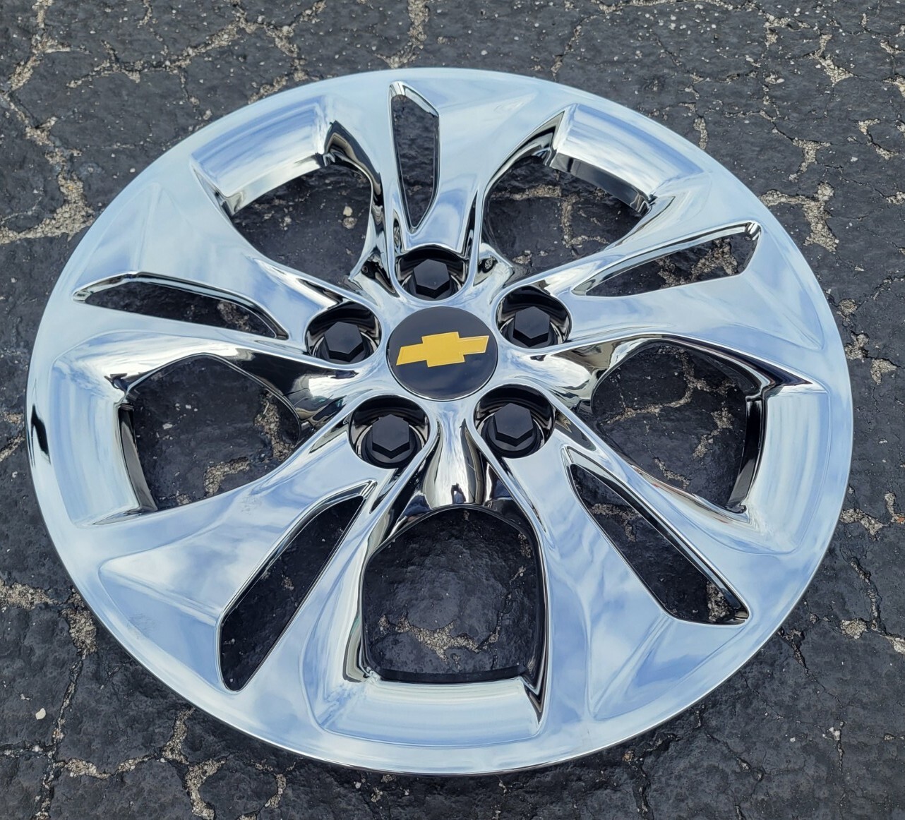 15" NEW CHROME HUBCAPS (4) CHEVY CRUZE 2019 2021 FREE SHIPPING US HI PR