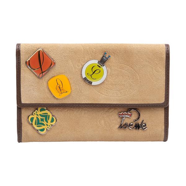 ✨良品✨LOEWE ♠︎ Vintage ♠︎ suède Wallet Loewe Suede Wallet: Elegant Design