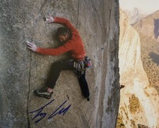 TOMMY CALDWELL SIGNED 8x10 PHOTO ROCK CLIMBER AUTOGRAPH AUTHENTIC COA TOMMY CALDWELL SIGNED 8x10 PHOTO ROCK CLIMBER AUTOGRAPH AUTHENTIC COA