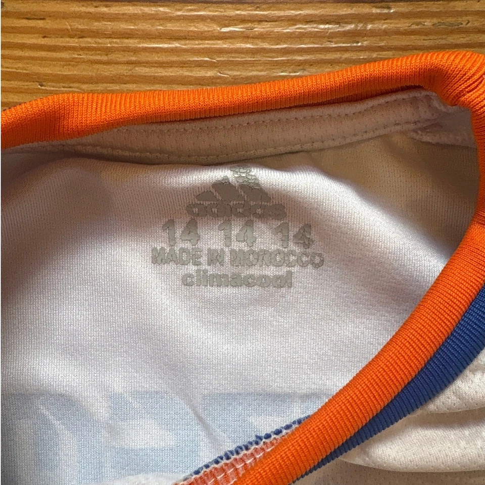 Adidas Camiseta Juvenil Blanca Real Madrid Benzema 9 Manga Corta TALLA 14 Foto 3 de 4