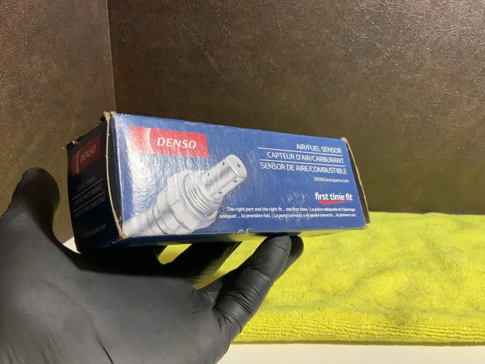 Sensor O2 aguas abajo Subaru DENSO WRX Impreza Legacy 234-9015 Foto 2 de 4