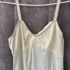 Vtg SEARS And The Doesn  t Slip Sz 36 Anti Slip Full Coverage Coquette Lace Slit