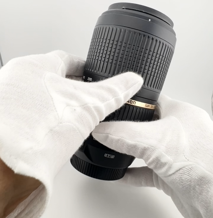 TAMRON SP 70-300mm F/4-5.6 Di VC USD A005 Lens For Canon EF [Near