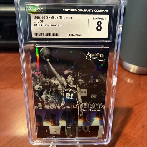 1998 TIM DUNCAN SKYBOX THUNDER LIFT OFF - CGC 8