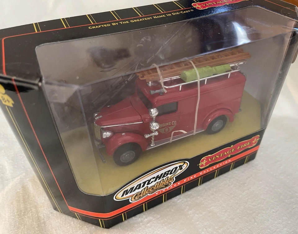 Matchbox Collectibles 1937 GMC Rescue Squad 1:43 Car NIB - Image 3 of 3