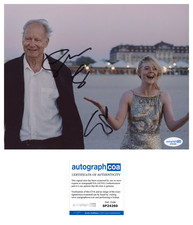 Stellan Skarsgard & Elle Fanning Dual Signed SENTIMENTAL VALUE 8x10 Photo ACOA