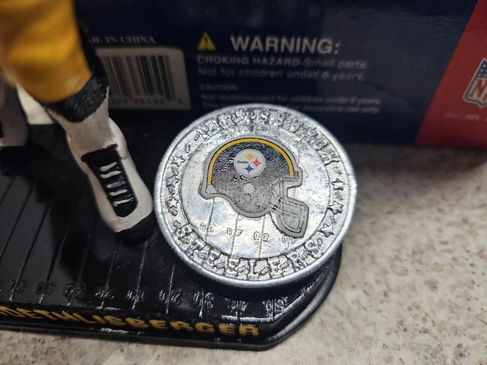 Ben Roethlisberger Pittsburgh Steelers NFL 2005 Forever Collectibles FOCO #'d... Foto 4 de 4