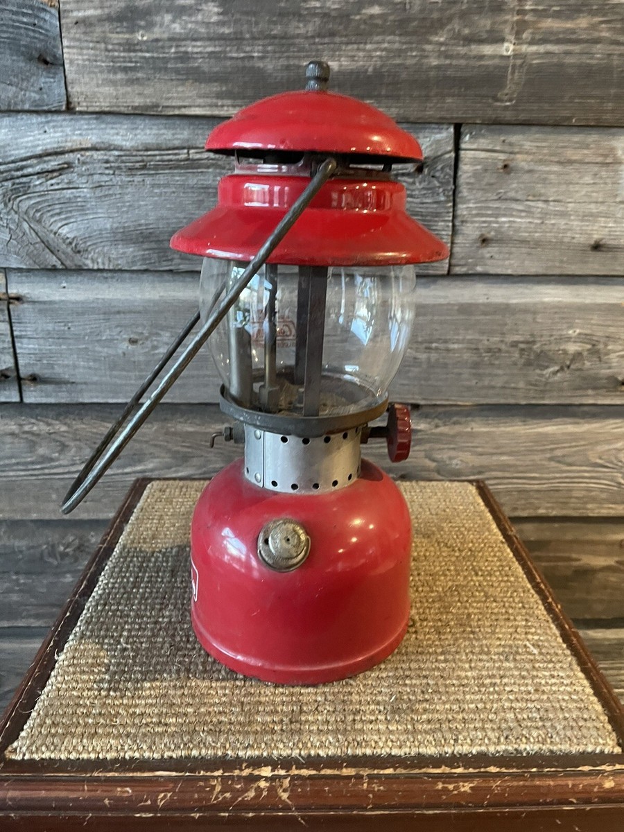 ライト/ランタン Coleman - Coleman 200B795 X&#39;mas LTD Coleman Mini LED Lantern w/BatteryGuard - 200 Lumens - Black