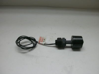 SRC DEVICES LSV-5-01-A LIQUID LEVEL SWITCH BODY MATERIAL PPS PORT STYLE NNB