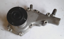 ROVER P5 3 LITRE 1961 and MkIA WATER PUMP GENUINE NEW NOS 529742