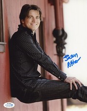 Jason Ritter Autographed Signed 8x10 Photo ACOA