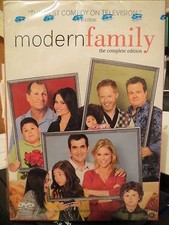 MODERN FAMILY The Complete Edition - Season 1-2  16 DVDs    BRAND NEW