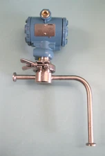 1 1/2" Rosemount 2090 FG 2S2DE1E5Q4 Smart Pressure Transmitter w 1/2" Tee F4