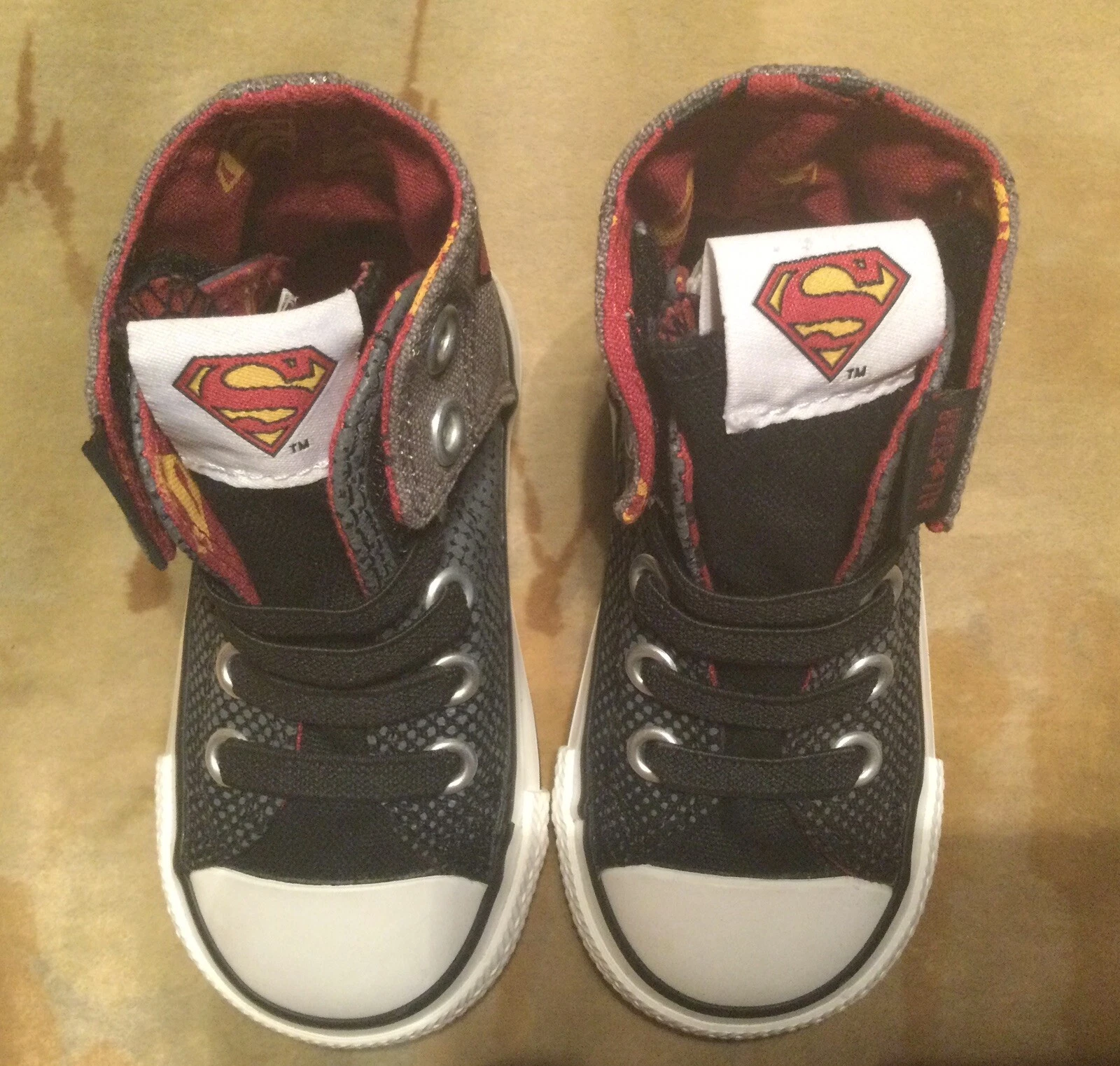 NUOVO! Converse All Star Boys DC Comic Superman Hi Tops taglia 5