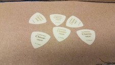 6 x Pickboy 0.75mm Classic Luminous Triangle Guitar Picks Glow in Dark