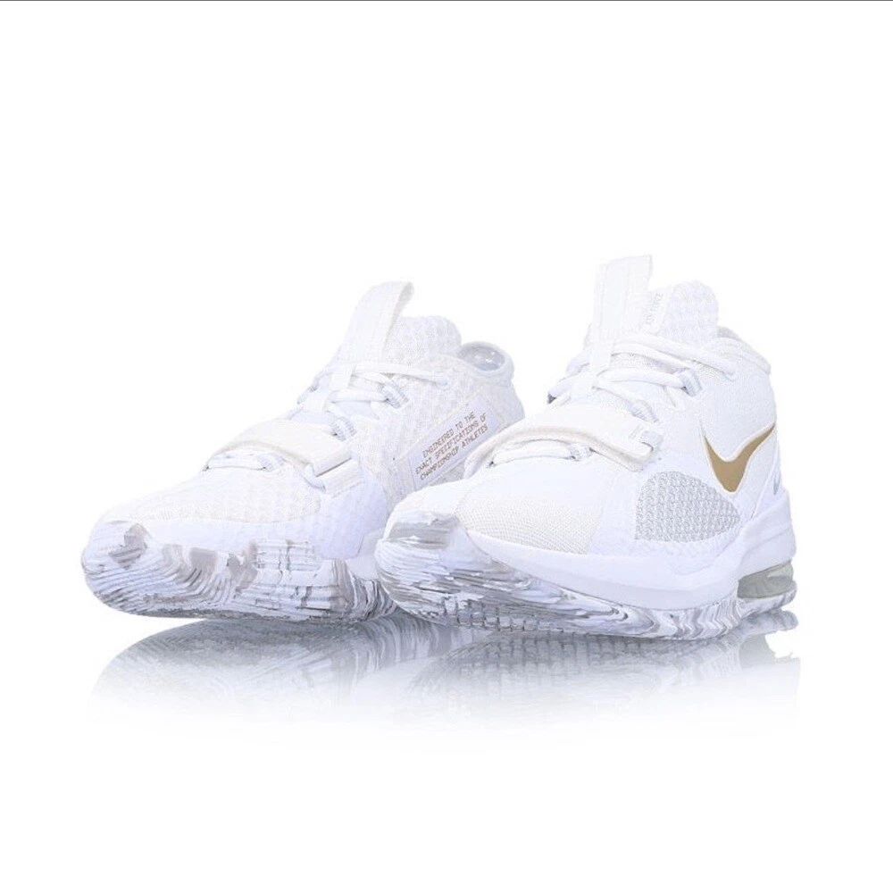 Nike air force clearance max low white gold