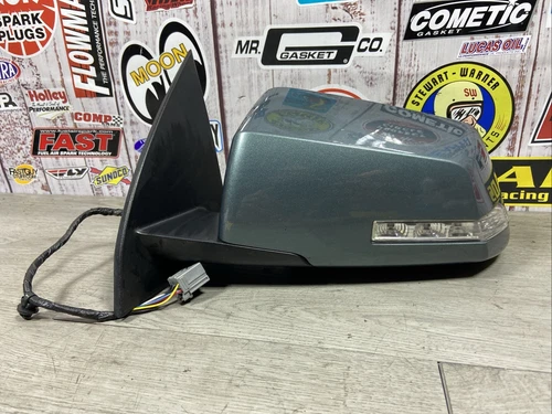 Driver Side View Mirror  Fits 09-12 ACADIA Traverse