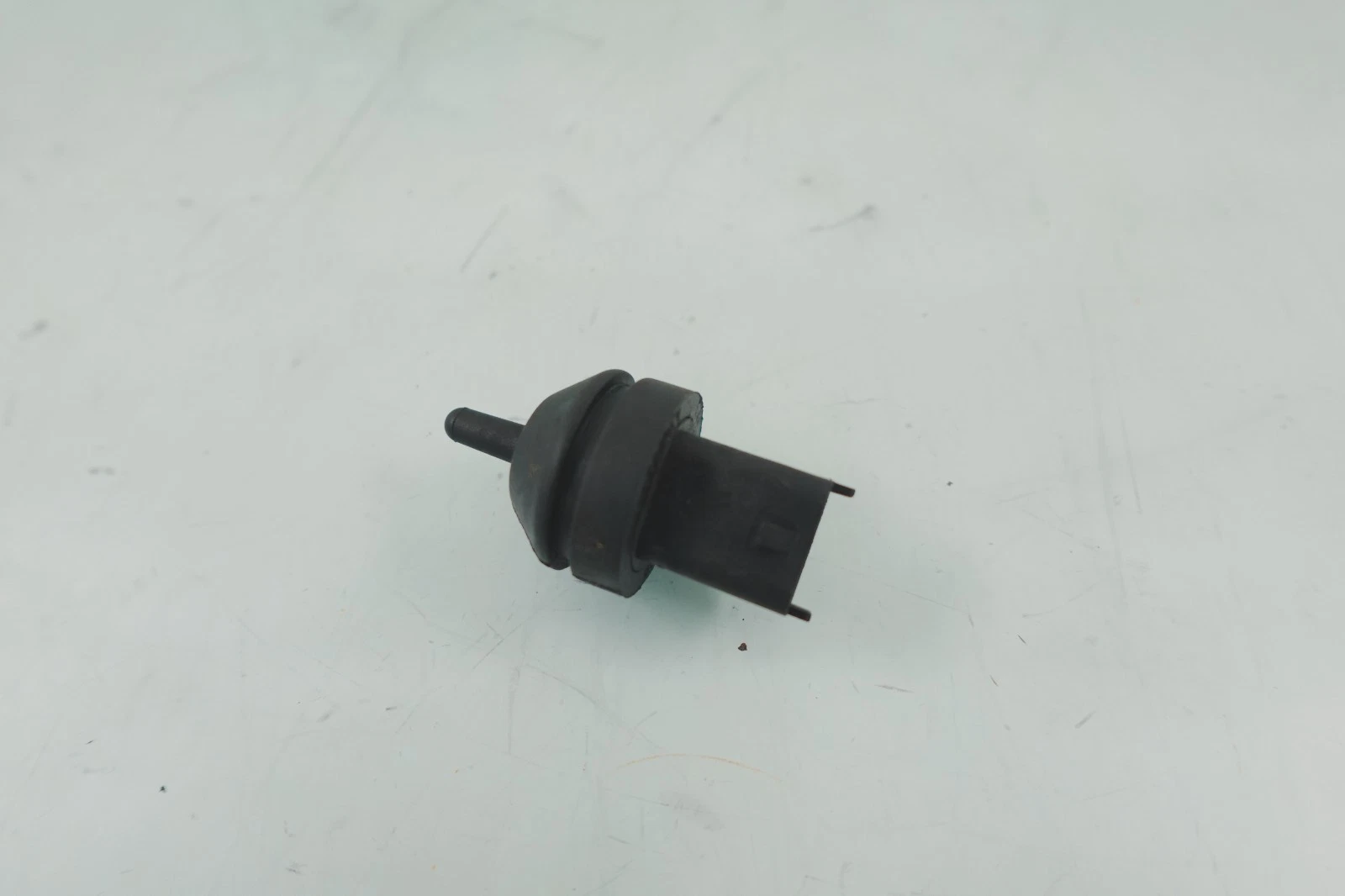 1998-2007 Sea-Doo RXP 215 / 3D 947 DI OEM Air Temperature Sensor 270600000