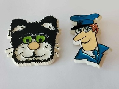 Zwei alte Postbote Pat und Jess die Katze Abzeichen 1983