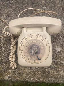 Vintage Automatic Electric Rotary Telephone Table Model 