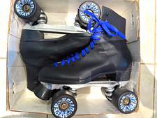 Riedell Sure-Grip Quad Roller Skates Black Boot w/ Blue Laces in Box