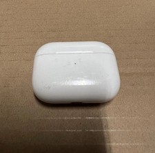 Apple AirPods Pro 1st Generation CASE ONLY