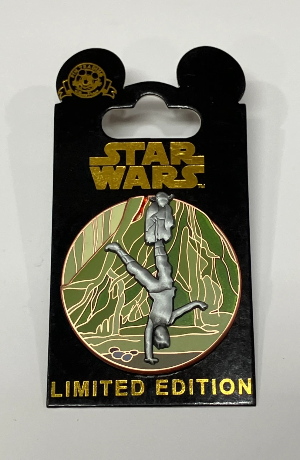 Disney Parks Star Wars Luke Skywalker Yoda Limited Edition Pin Of The Month