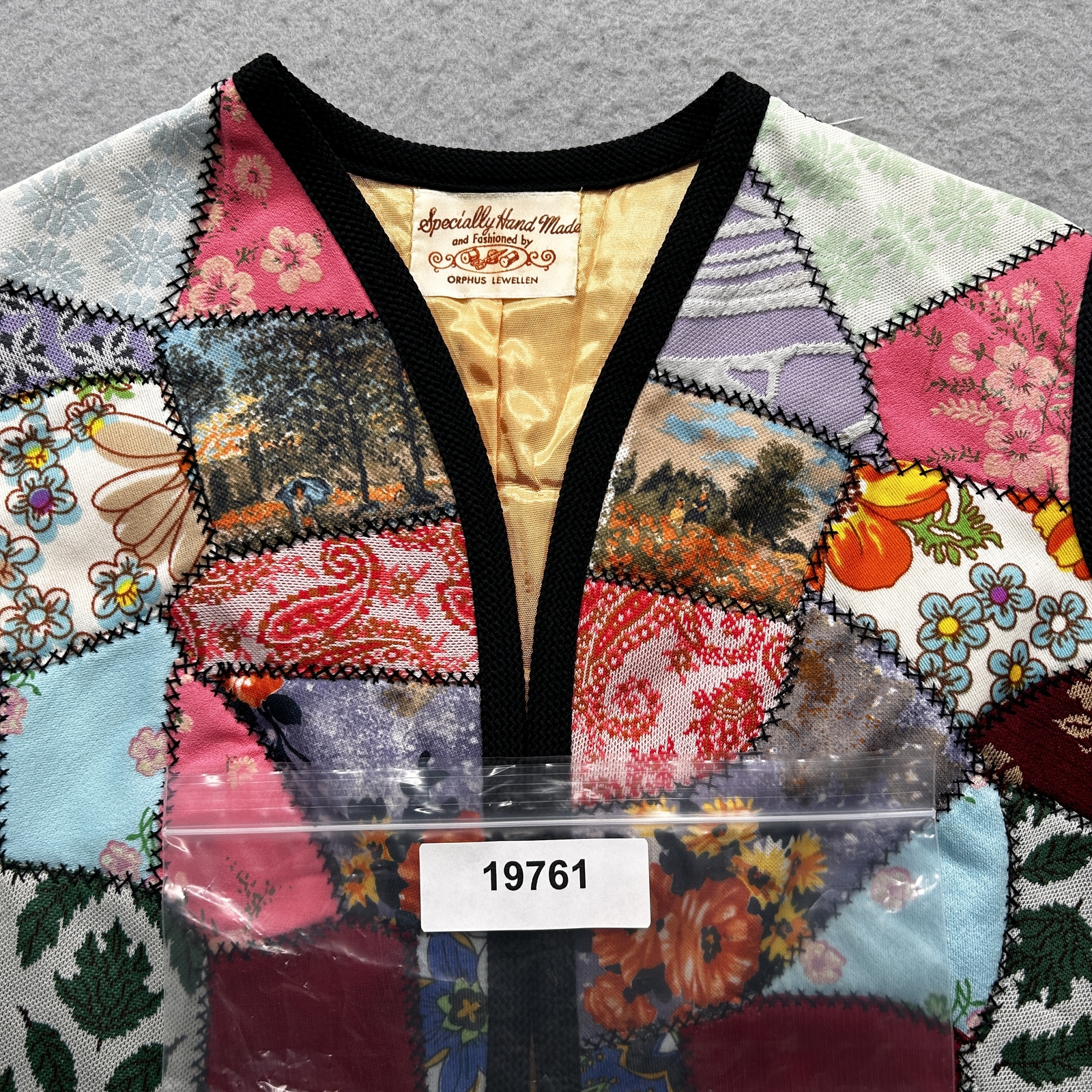 Orphus Lewellen Women's Medium Patchwork Quilt Ve… - image 8