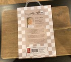 Dolly Parton 14" x 10" Acacia Wood Music Note Serving Board New — photo 2