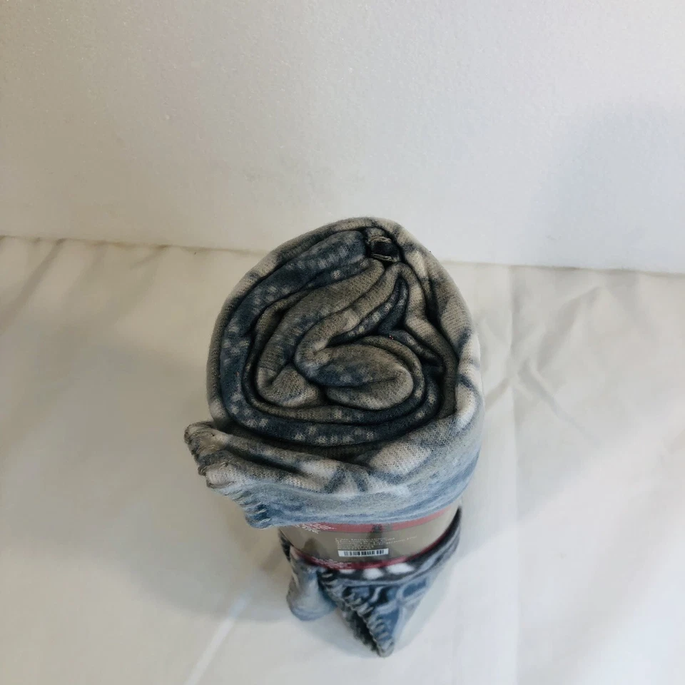 Cobertor de flocos de neve cinza azul dos namorados macio e aconchegante 50”x60” - Imagem 4 de 4