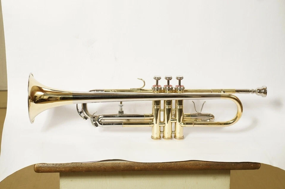 SALE!!! Trompete Neu Silber Messing Vernickelt Bb Flach Trompete + M/P + SCHN... - Bild 2 von 4