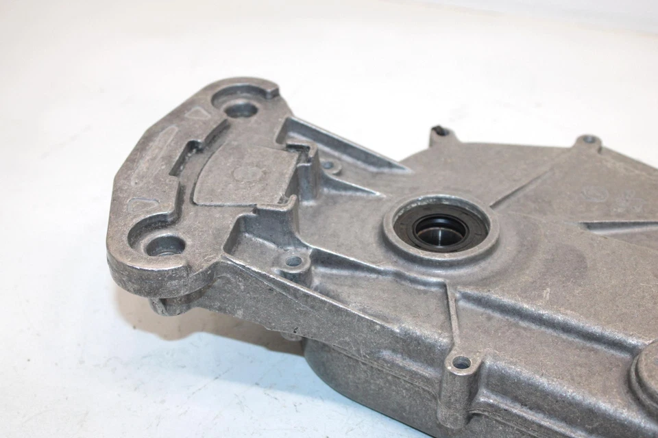 94 Yamaha Vmax 500 Le Vx500eu Oem Chain Housing Assy 8AB-47541-01-00 SY30 - Image 2 of 4