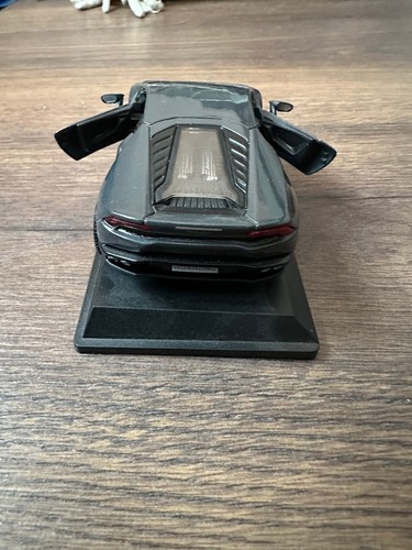 Burago Grey Lamborghini Hurracan 1:43 Scale Diecast Metal Car Model Italy Made - Picture 2 of 6