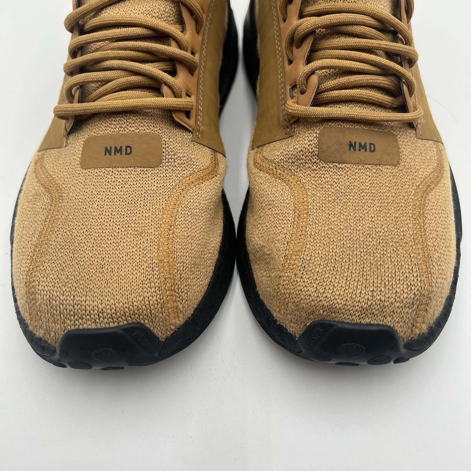 Adidas Men’s NMD R1 V2 Mesa Core Black Sneakers Size 11 Lace Up Knit Running thumbnail 3