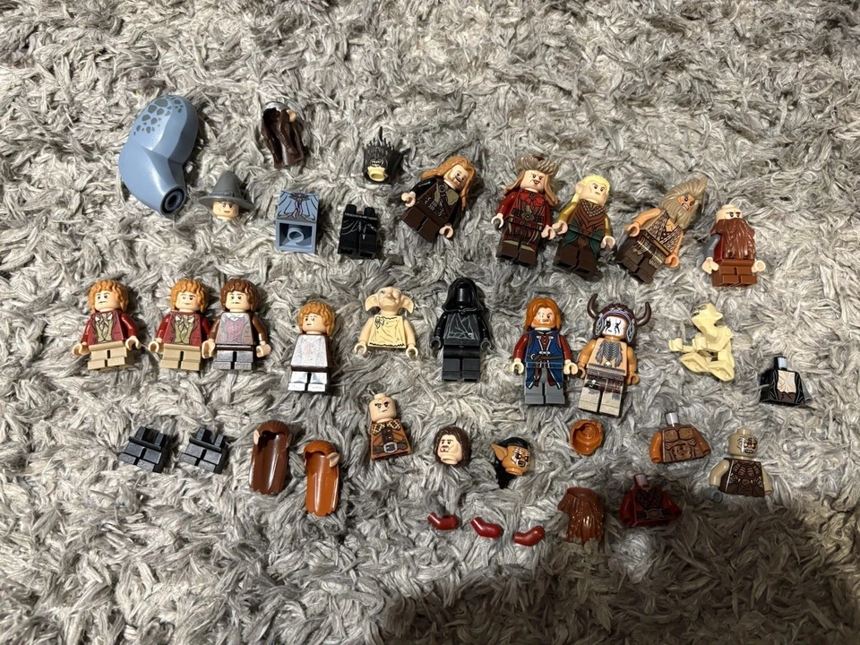 ENORME LEGO Senhor dos Anéis Minifigura Lote de Peças - Legolas, Nazgûl, Orc, Bilbo - Imagem 2 de 4