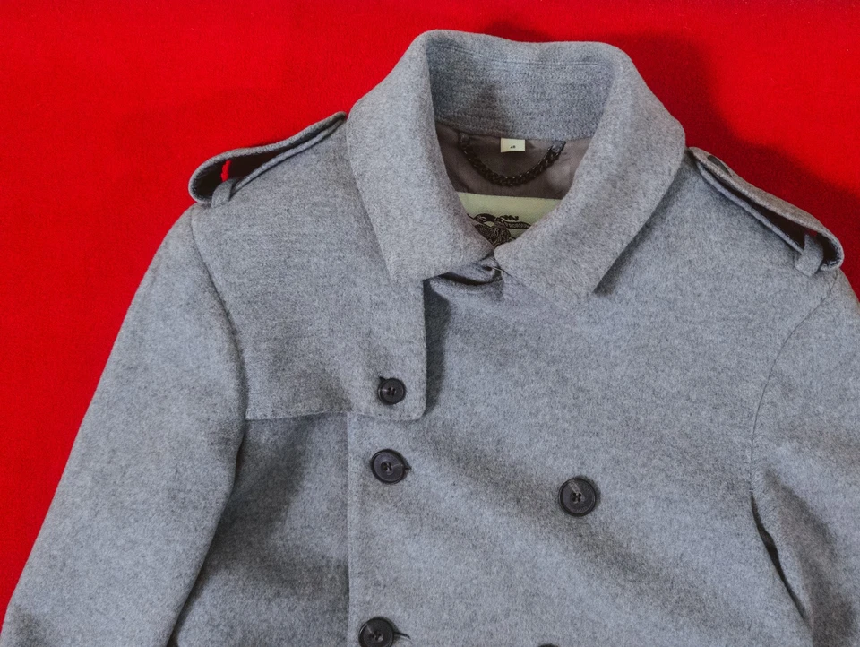 BURBERRY Men Gray Virgin Wool & Cashmere Pea Coat Size 48 / S - M Nova Check - Image 4 of 4