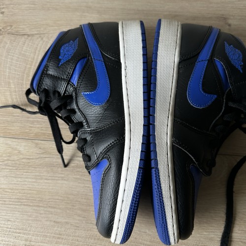Size 5.5 Y - Nike Air Jordan 1 Mid Hyper Royal Blue Black White 554725-068 - Picture 12 of 17