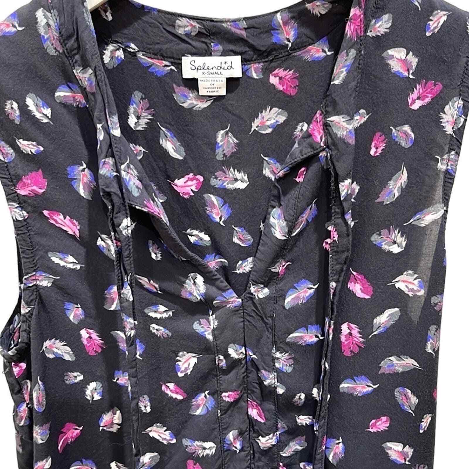 Splendid Feather Print Split Neck Sleeveless Top … - image 4