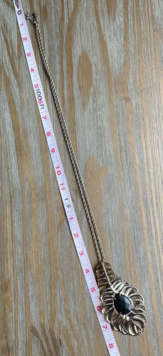 Kendra Scott Letty? Gold Tone Feather Pendant Necklace Black Stone - Picture 6 of 10