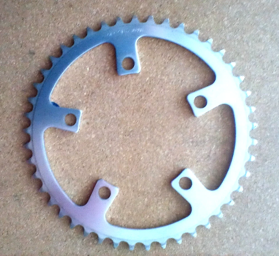Sugino 45t Chainring 45 Tooth 110 BCD Alloy 80s Silver - very light wear - Image 2 of 2